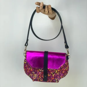 magenta bőrös női válltáska